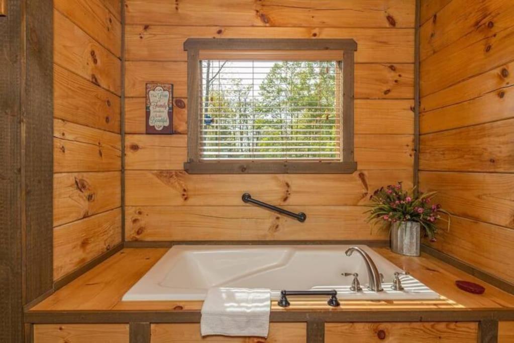 The Appalachian - Your Pigeon Forge Dream Cabin Sevierville Buitenkant foto